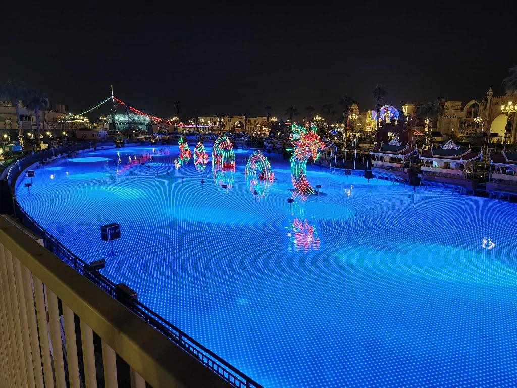 IP68 led mesh screen IP68 led mesh screen