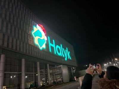 How to Choose the Right Pixel Pitch for Your LED Mesh Screen Project